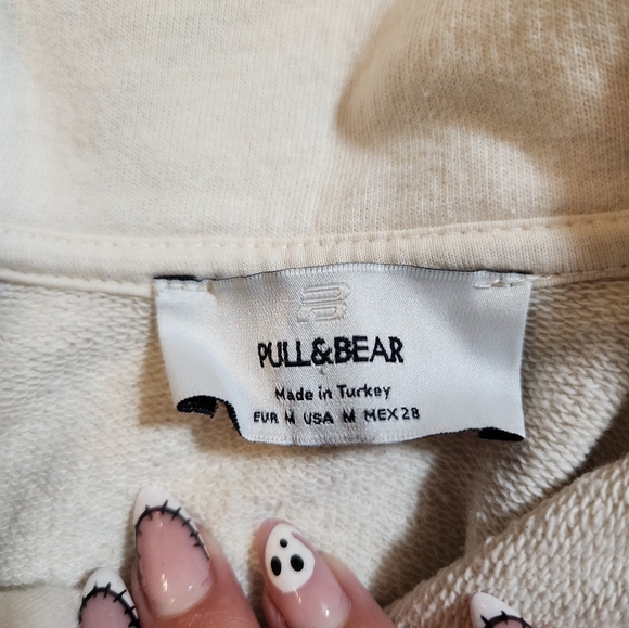 Pull and Bear cropped long sleeve - Picture 3 of 3
